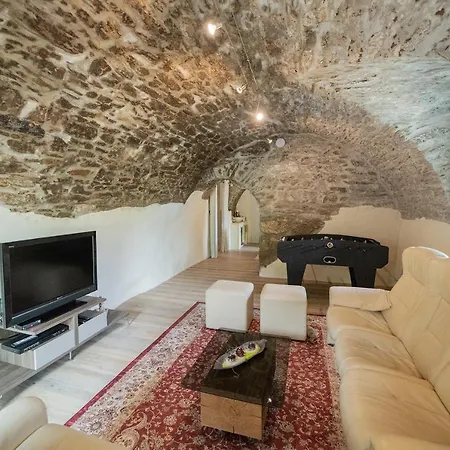 Kogljahrerhütte * Wolfsberg