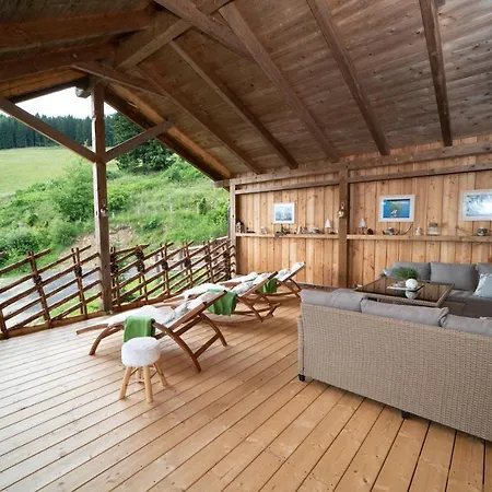 Kogljahrerhütte Ferienhaus *